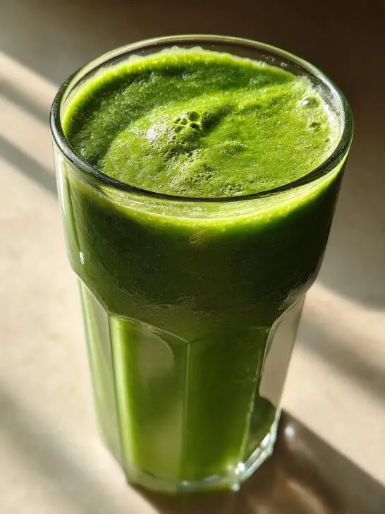 Spinach Avocado Green Smoothie