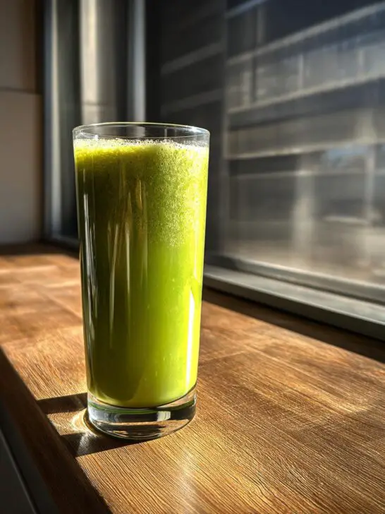 Spinach & Green Apple Detox Smoothie