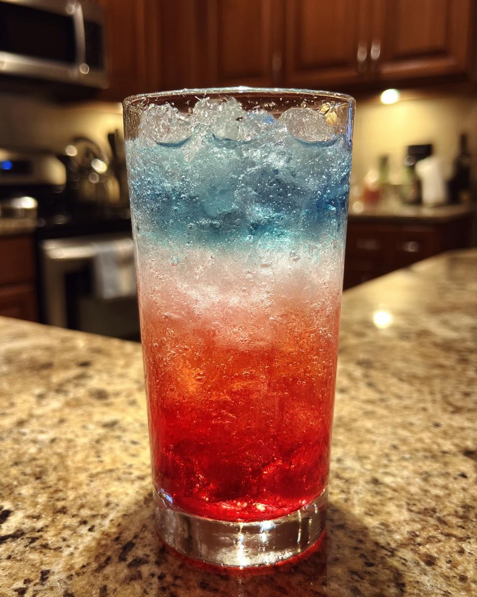Bomb Pop Red, White & Booze mocktail - detail 1