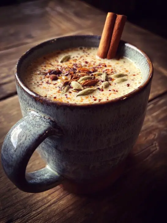 Spiked Chai Latte Hot Cocktail