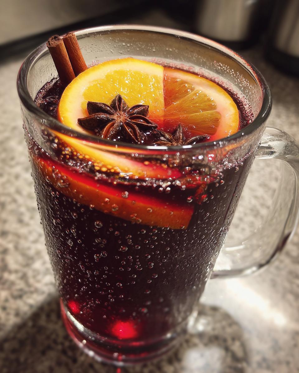 Warm Spiced Wine Hot Cocktail - detail 3