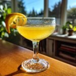 Bees Knees Cocktail Recipe – Easy Classic