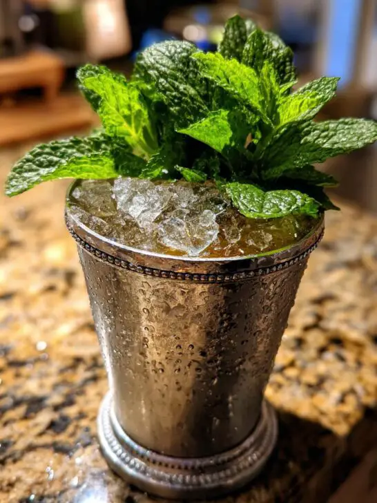 Mint Julep Cocktail Recipe – Easy Classic