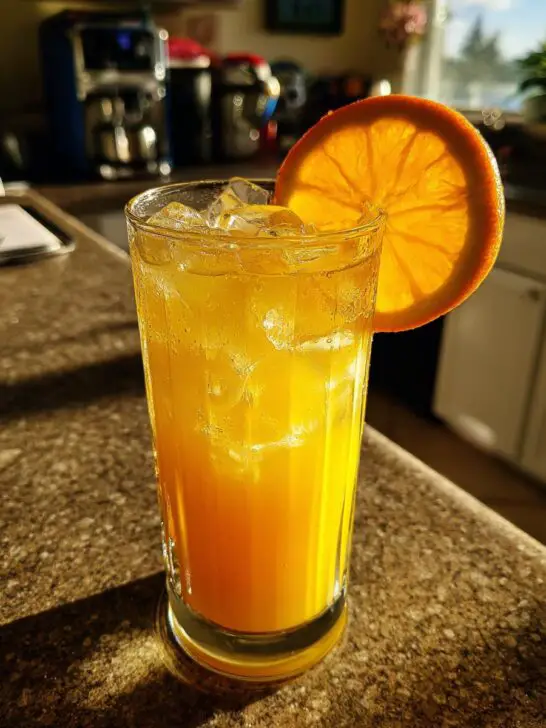Orange Crush Cocktail Recipe – Easy Classic