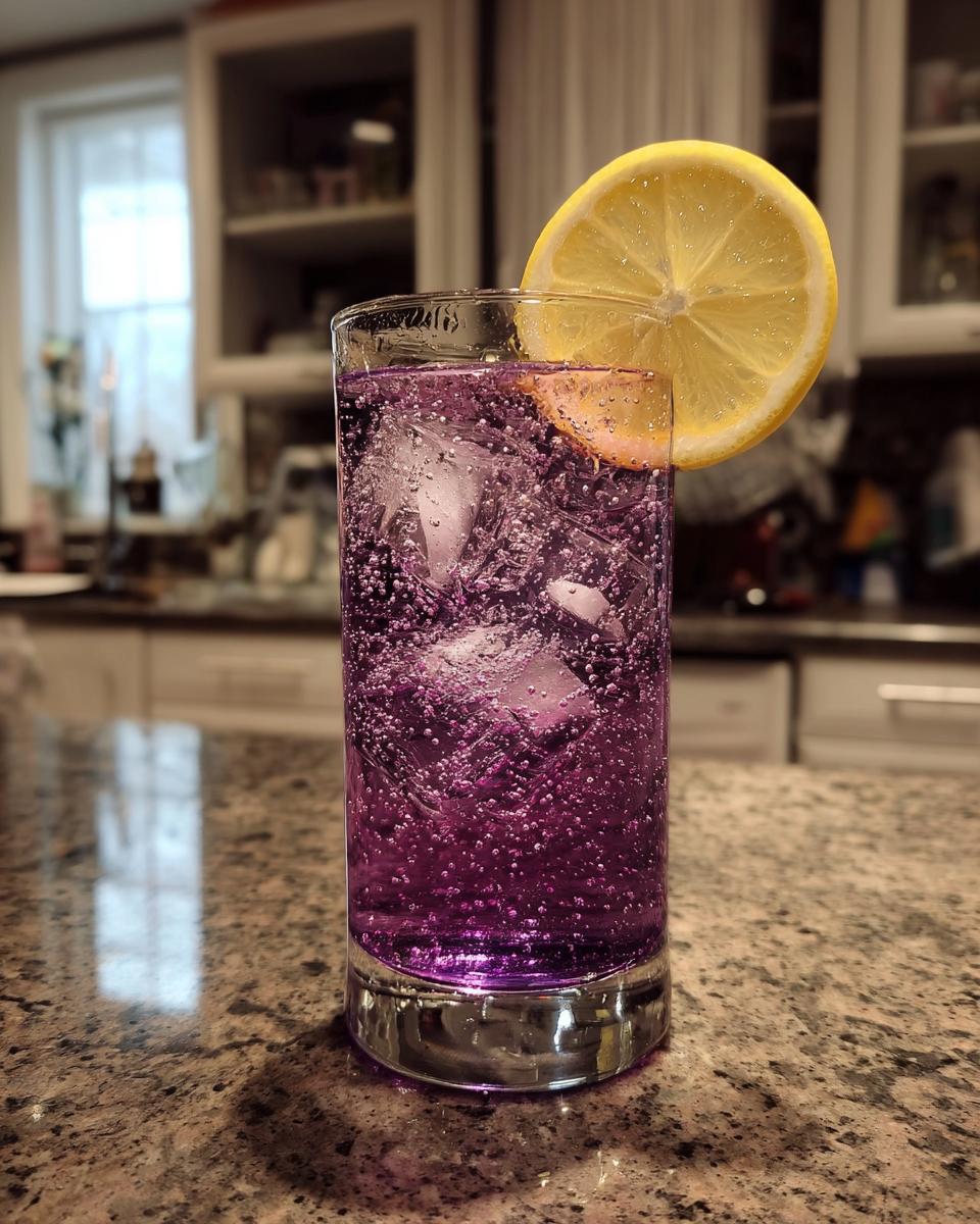 Purple Rain Cocktail Recipe – Easy Classic - detail 2