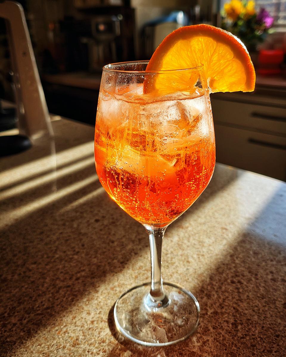 Spritz Cocktail Recipe – Easy Recipe & Tips - detail 2