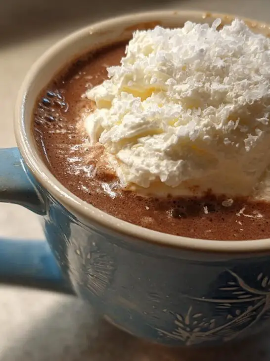 Christmas Salted Caramel Hot Cocoa