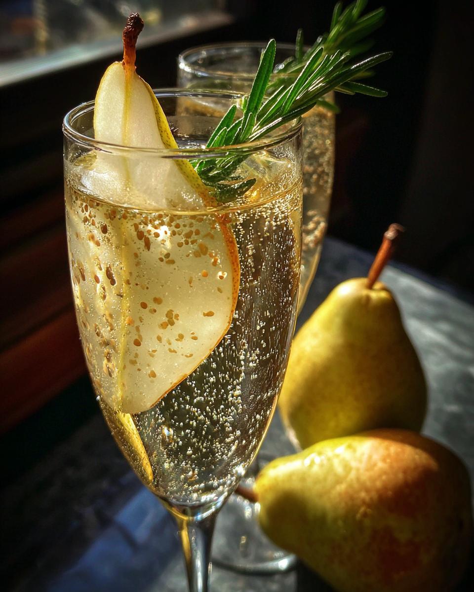 New Year’s Eve Pear & Prosecco Fizz - detail 2