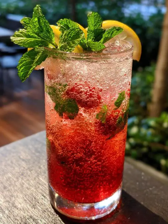 Summer Party Sparkling Apple Raspberry (Mocktail)