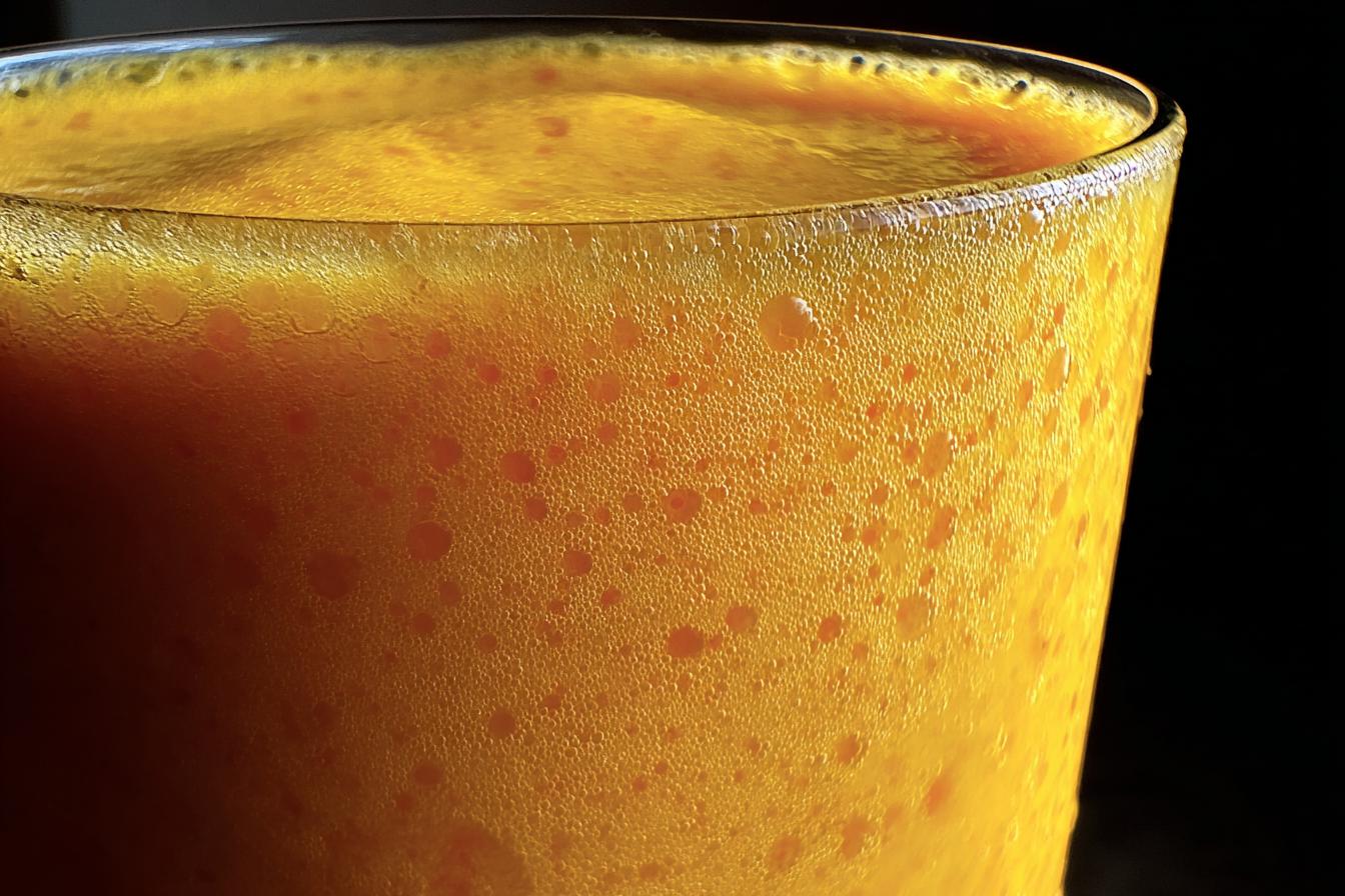 Summer Party Tropical Sunrise Smoothie - detail 1
