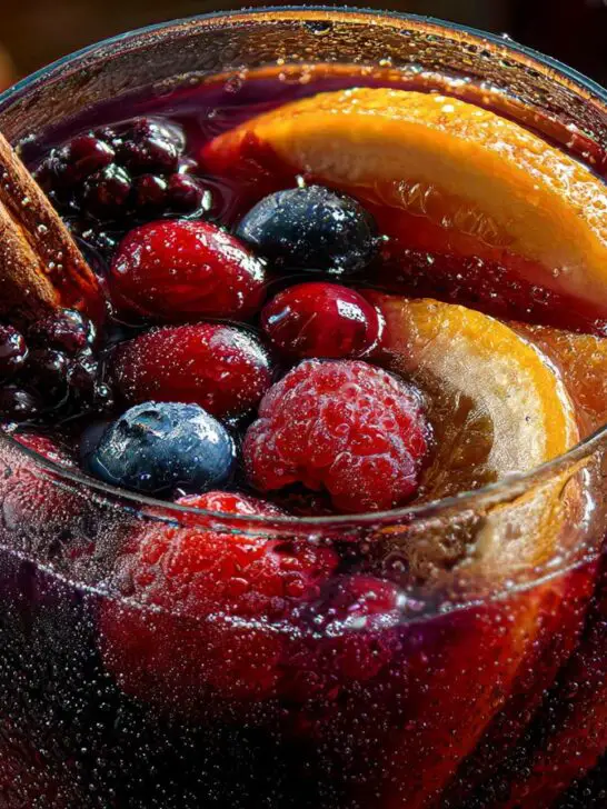 Thanksgiving Berry Sangria
