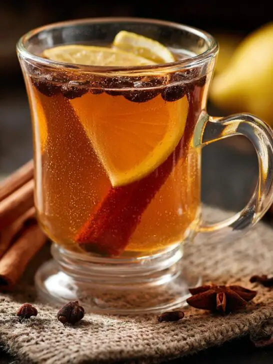 Thanksgiving Cider & Clove Hot Toddy