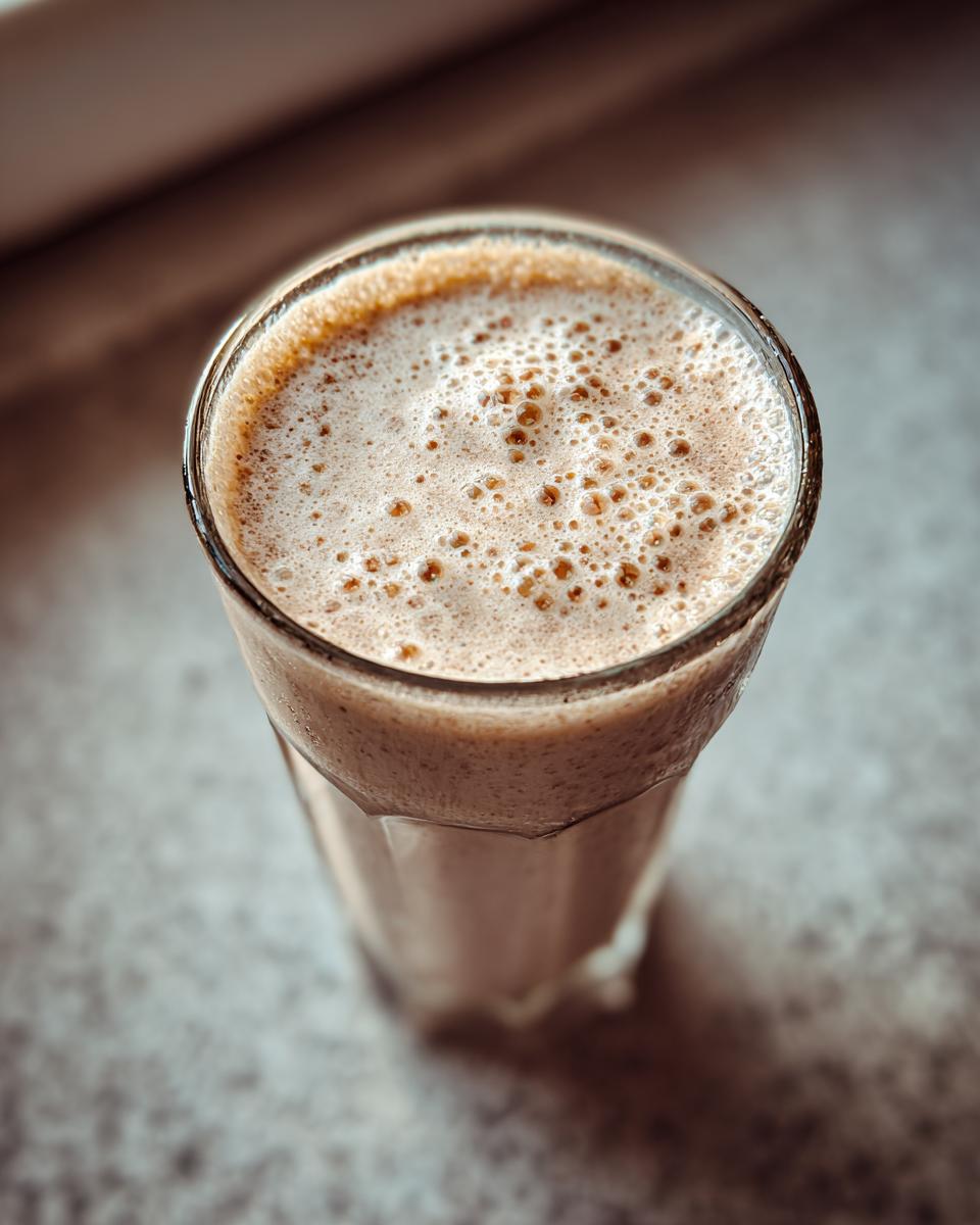 Almond Date Smoothie - detail 1