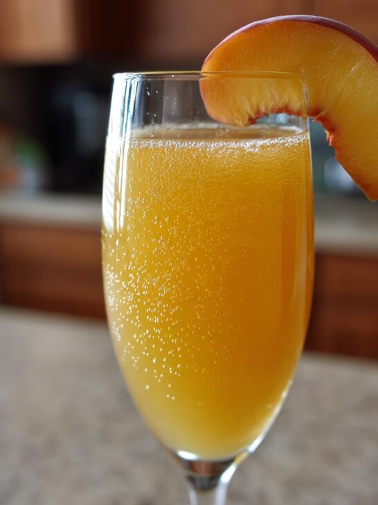 Golden Peach Bellini Cocktail