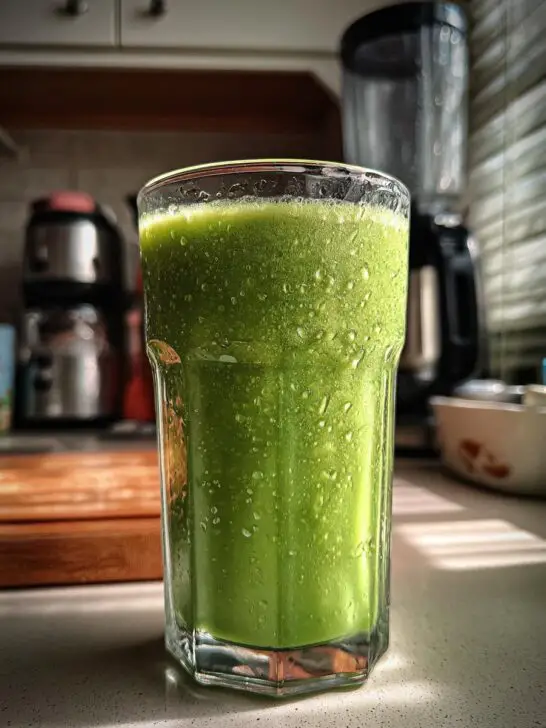 Green Detox Glow Smoothie