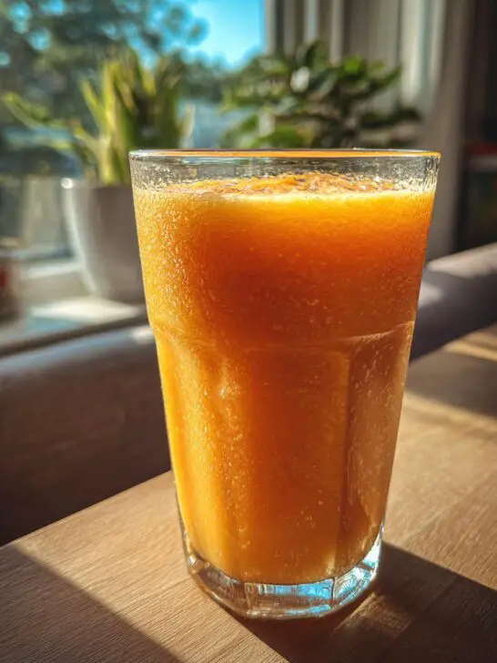 Mango Carrot Sunrise Smoothie